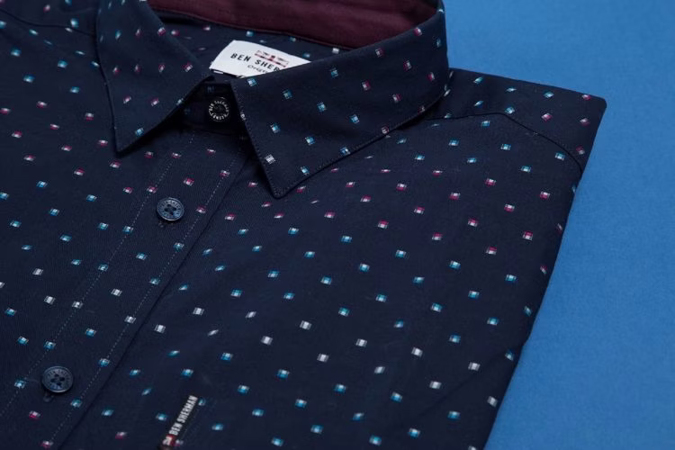 clothing, shirt, pattern, dress shirt, accessories, formal wear, tie