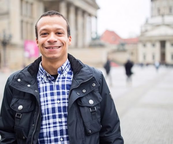 coat, jacket, head, person, smile, adult, male, man, photography, portrait
