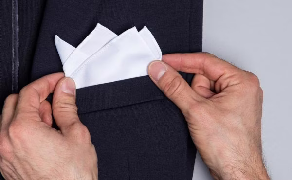 Ein echter Accessoire-Klassiker: das Einstecktuch