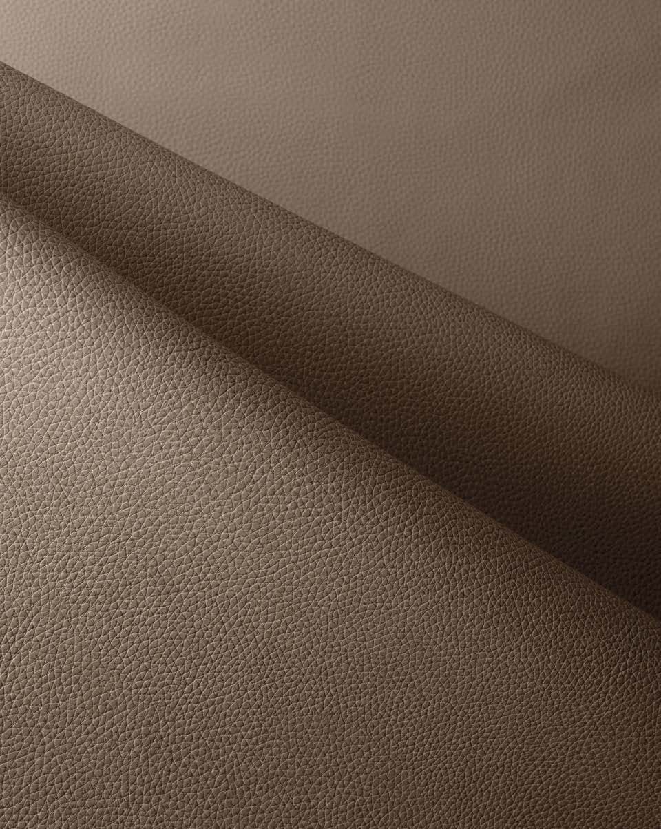 Pelle Leather