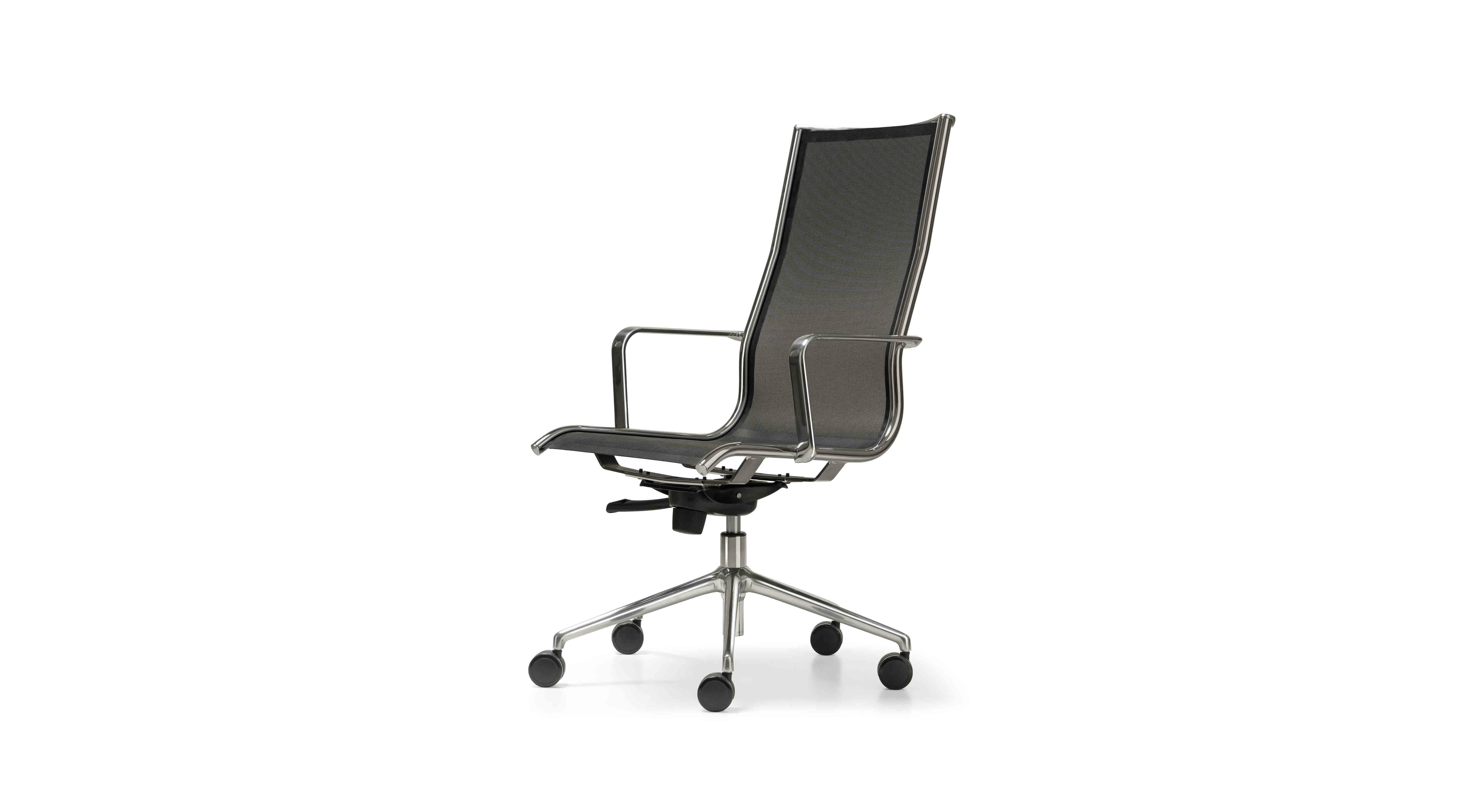 the-season-net-chro-hr-02