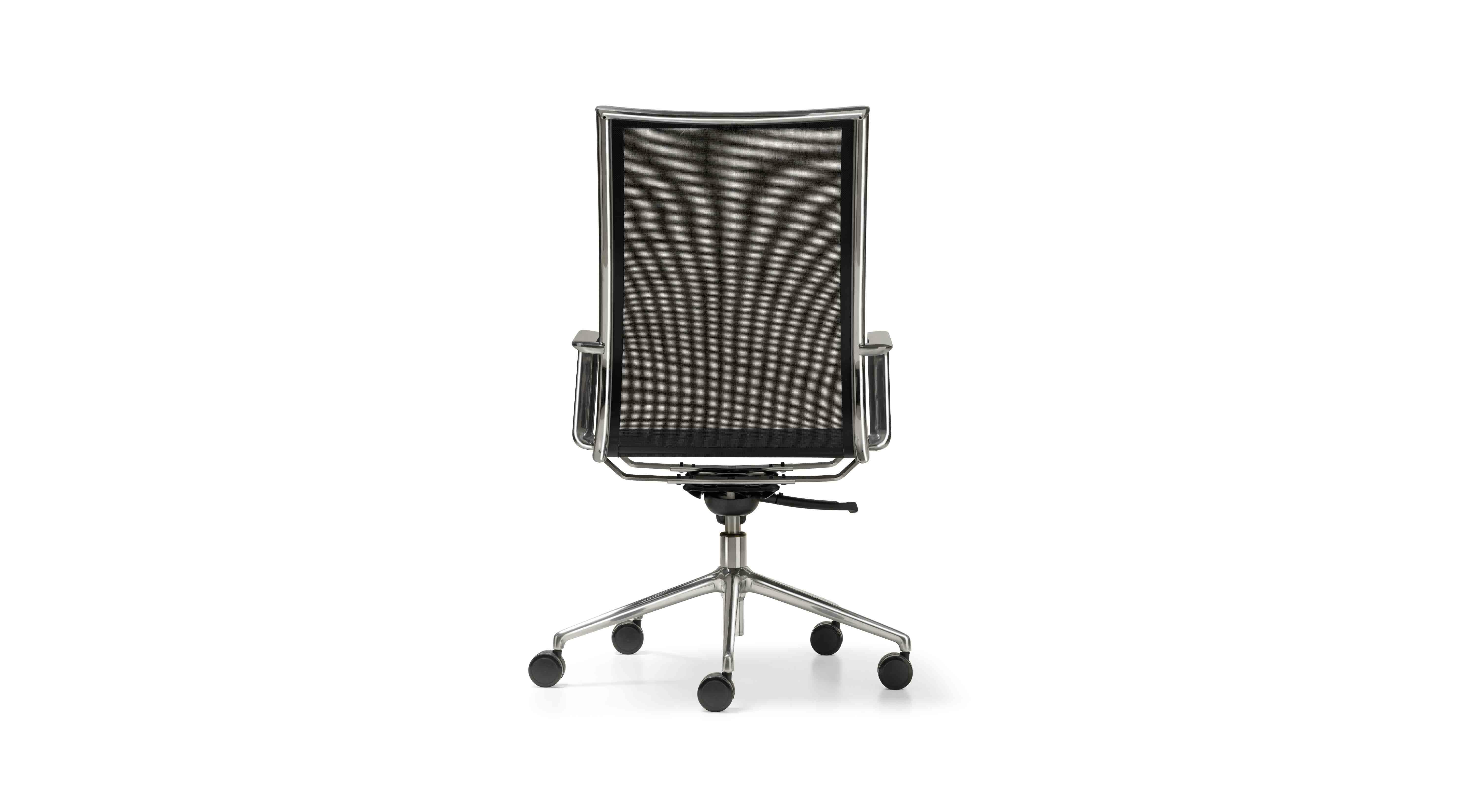 the-season-net-chro-hr-05