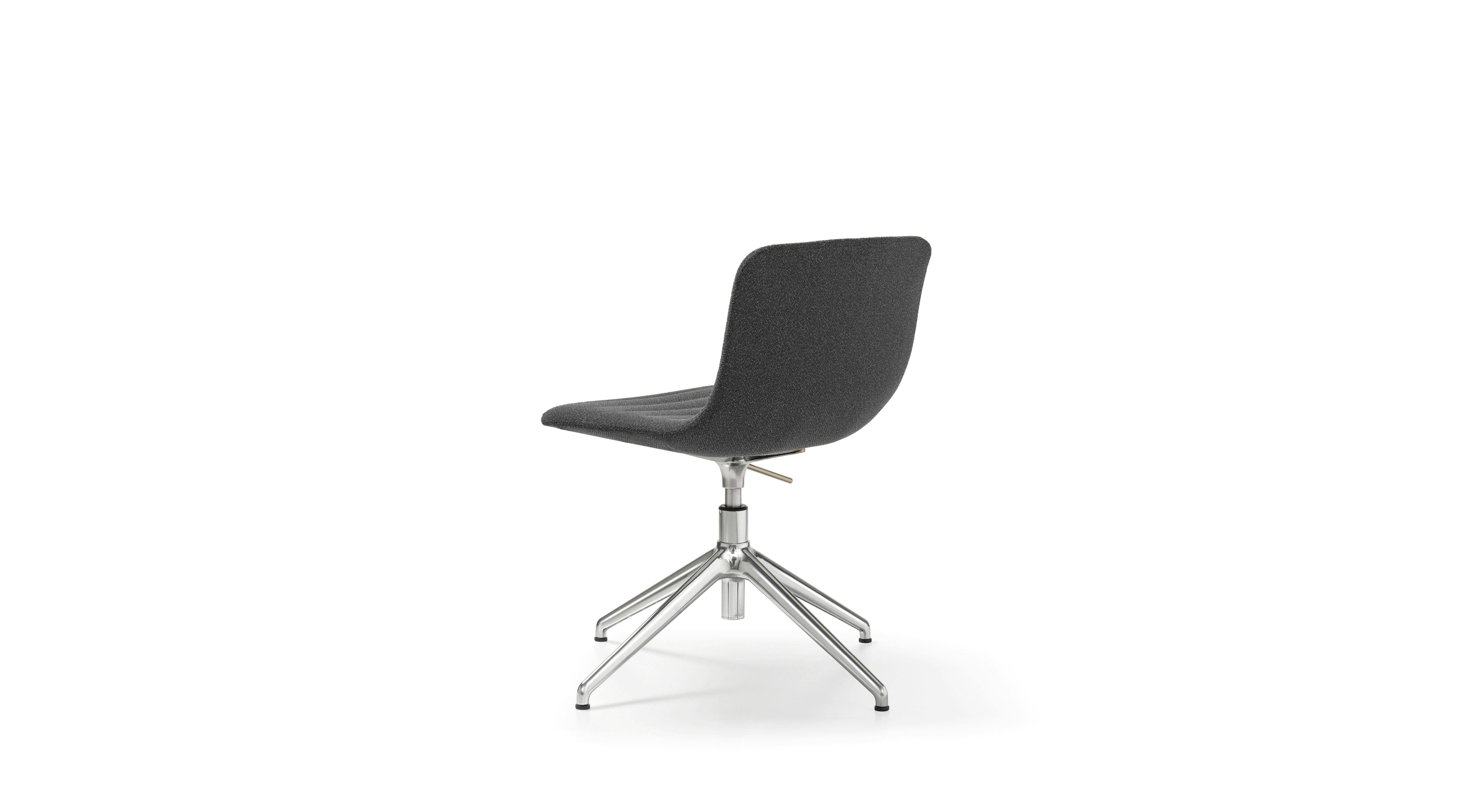 quinti-rudy-large-4r-leg-pied-04