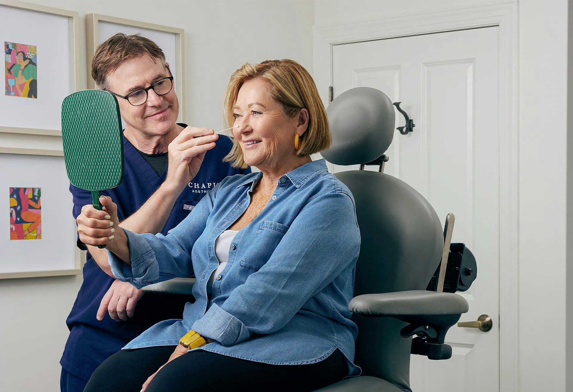 patient getting consultation