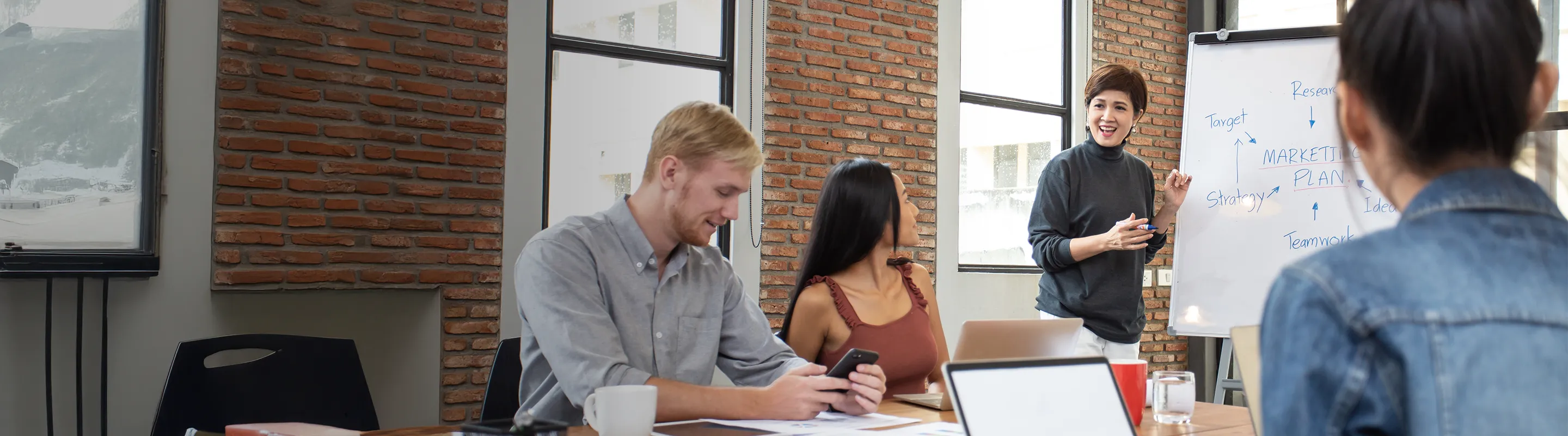 Marketing director: cosa fa, stipendio, responsabilità e competenze