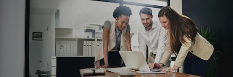 Business manager: cosa fa, stipendio, responsabilità e competenze Business manager: cosa fa, stipendio, responsabilità e competenze