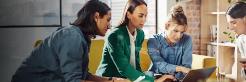 Sustainability Manager, ESG Analyst e Renewable Energy Specialist: le nuove carriere della transizione ecologica Sustainability Manager, ESG Analyst e Renewable Energy Specialist: le nuove carriere della transizione ecologica