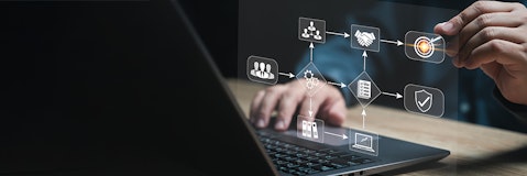 Comunicazione artificiale: Elena Esposito spiega come gli algoritmi creano intelligenza sociale Comunicazione artificiale: Elena Esposito spiega come gli algoritmi creano intelligenza sociale