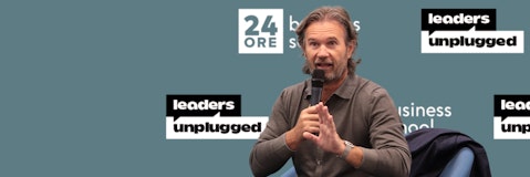 Leaders Unplugged/Le scelte di Carlo Cracco tra cucina, TV e imprenditoria Leaders Unplugged/Le scelte di Carlo Cracco tra cucina, TV e imprenditoria