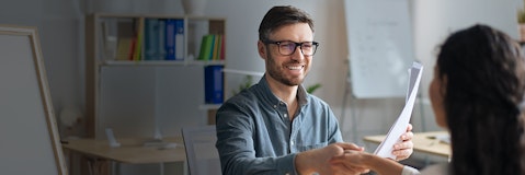 HR Specialist: cosa fa, stipendio, responsabilità e competenze HR Specialist: cosa fa, stipendio, responsabilità e competenze