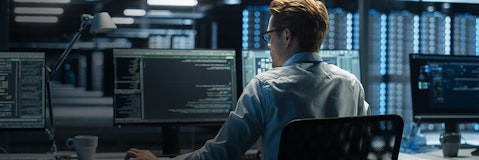 Hacker o Protettore? Scopri la Via del Cybersecurity Specialist Hacker o Protettore? Scopri la Via del Cybersecurity Specialist