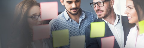 Design Thinking e Customer Centricity: creazione di soluzioni orientate al cliente Design Thinking e Customer Centricity: creazione di soluzioni orientate al cliente