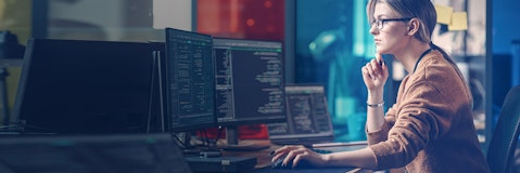 Come grazie al web una laurea non è più l'unica strada per costruirsi un futuro Come grazie al web una laurea non è più l'unica strada per costruirsi un futuro