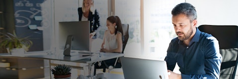 Dalla teoria alla pratica: cosa significa e perché è importante fare innovazione in azienda Dalla teoria alla pratica: cosa significa e perché è importante fare innovazione in azienda