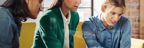 Sustainability Manager, ESG Analyst e Renewable Energy Specialist: le nuove carriere della transizione ecologica Sustainability Manager, ESG Analyst e Renewable Energy Specialist: le nuove carriere della transizione ecologica