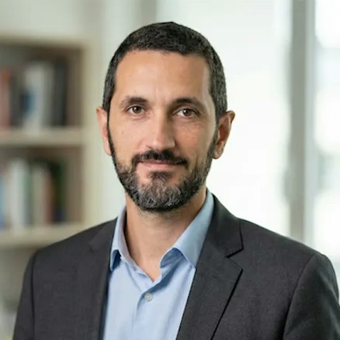 Paolo Fabbri Paolo Fabbri