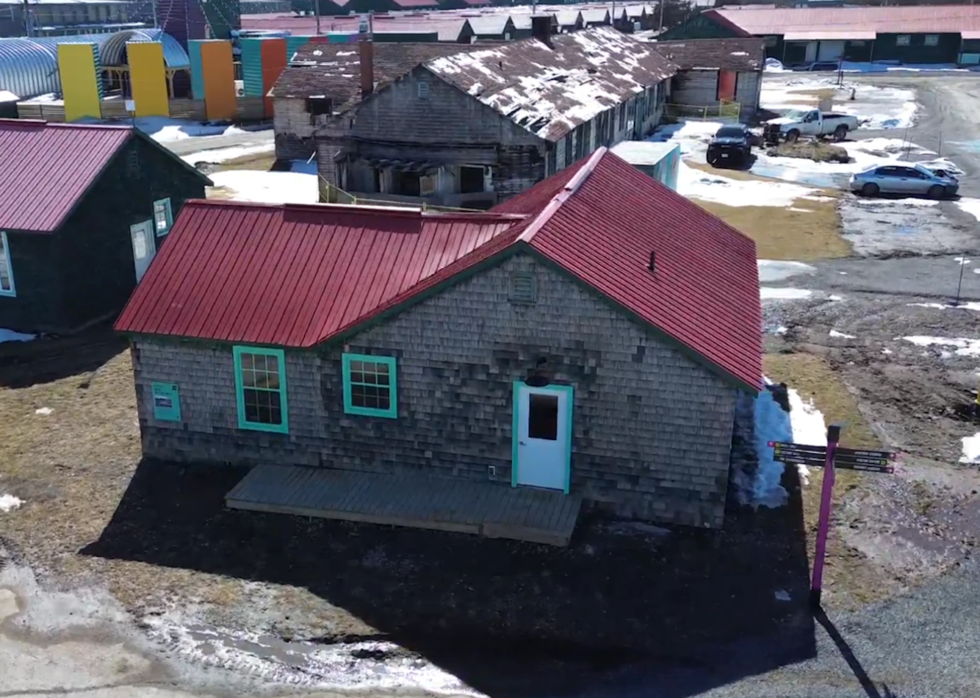 Moir House