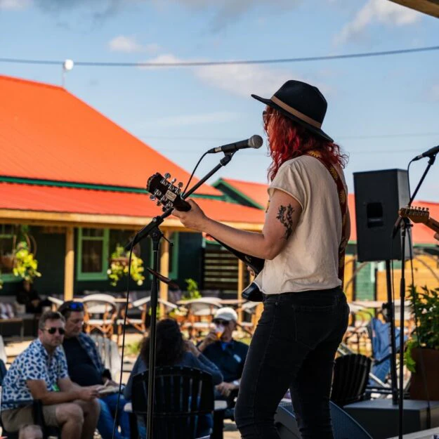 The Commissary Stage