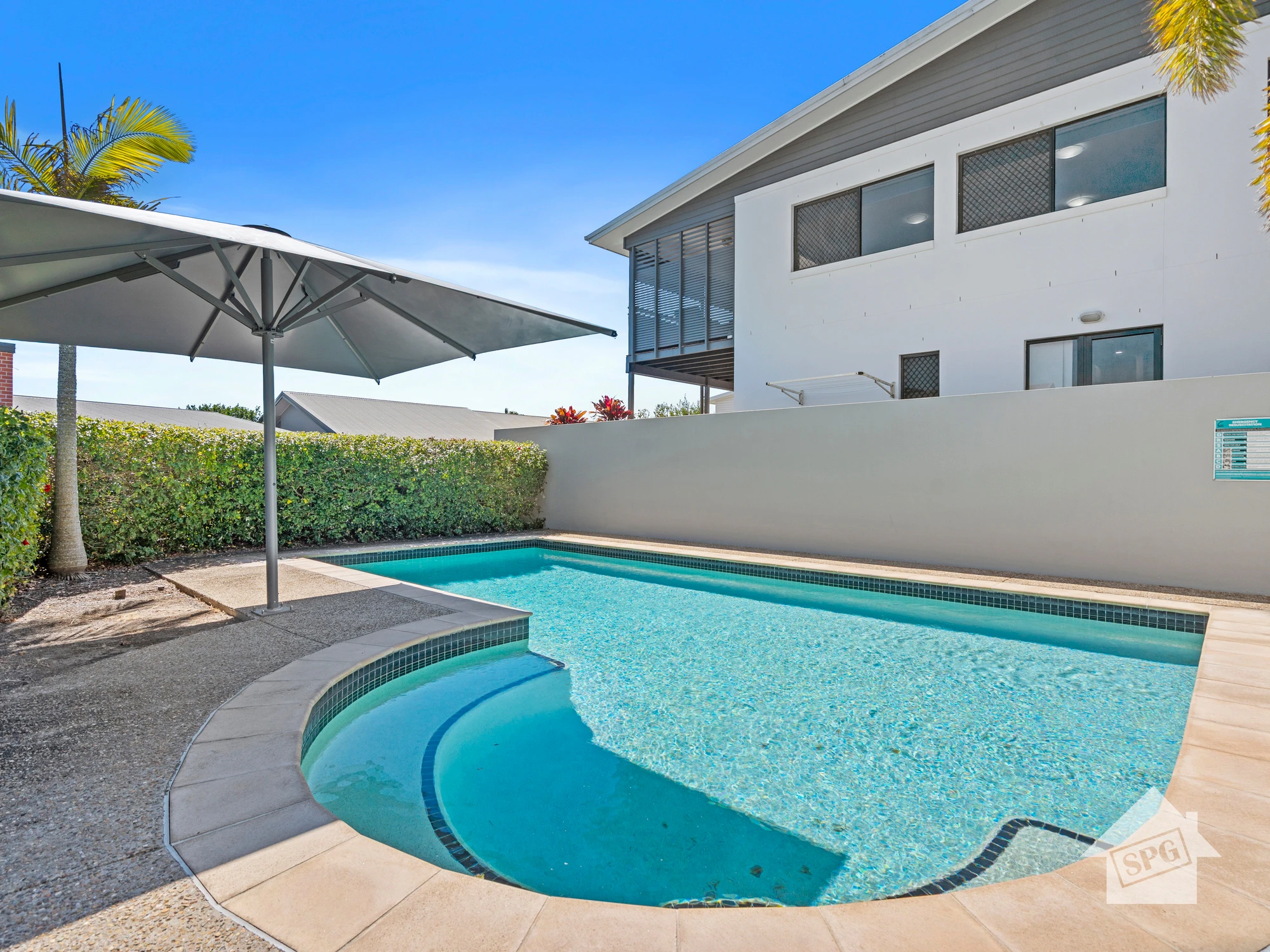 pool