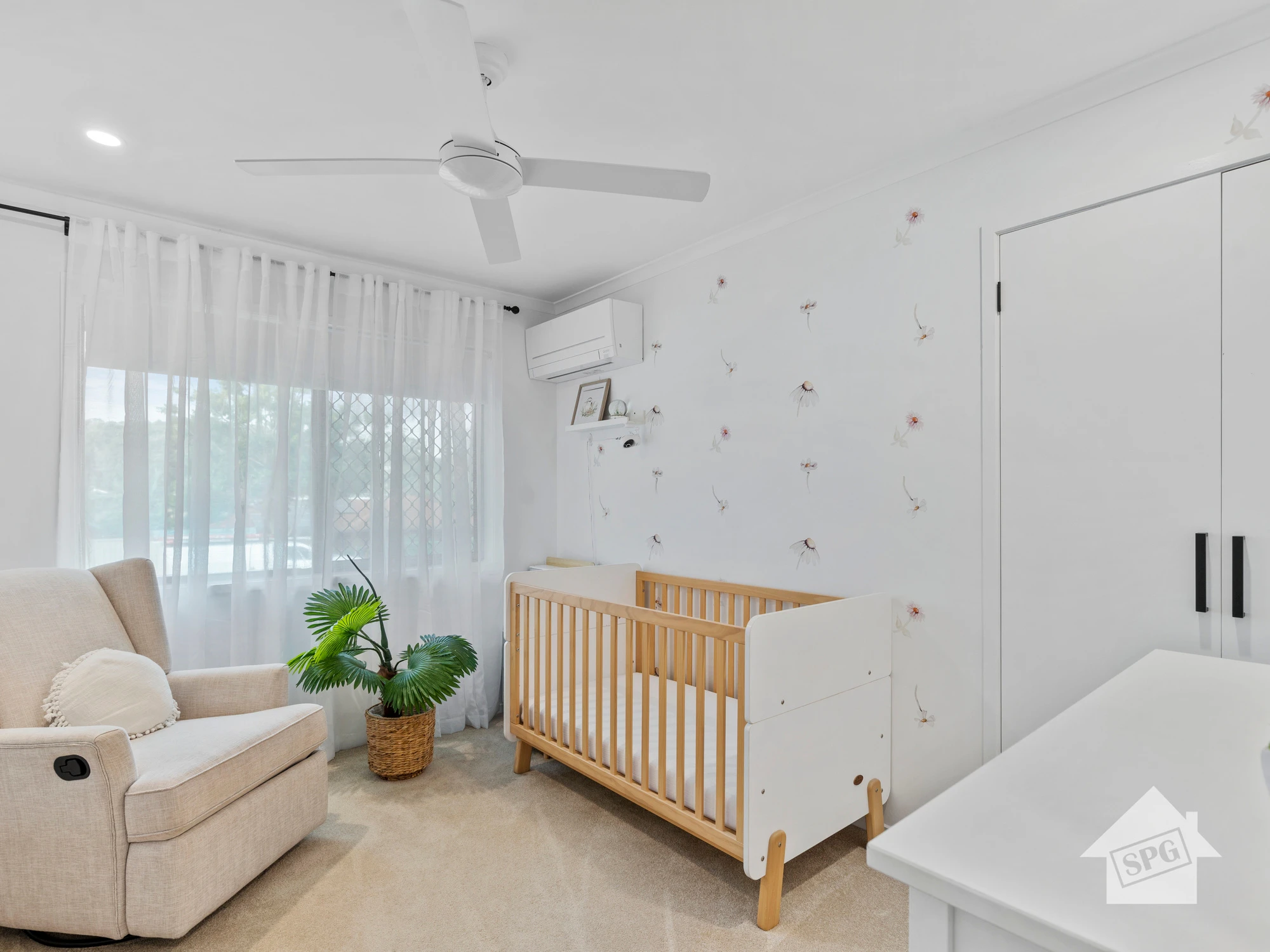 crib