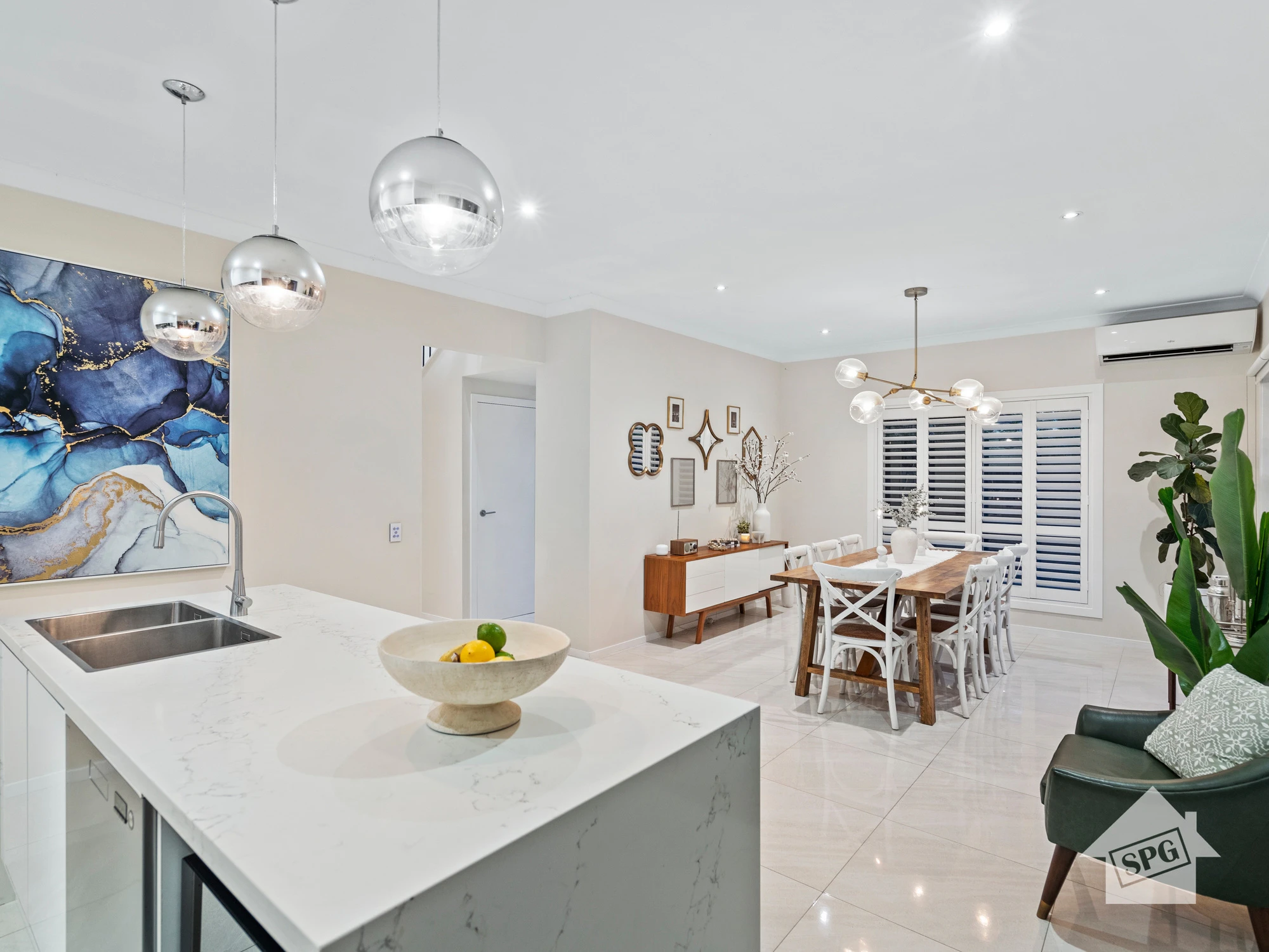 dining room