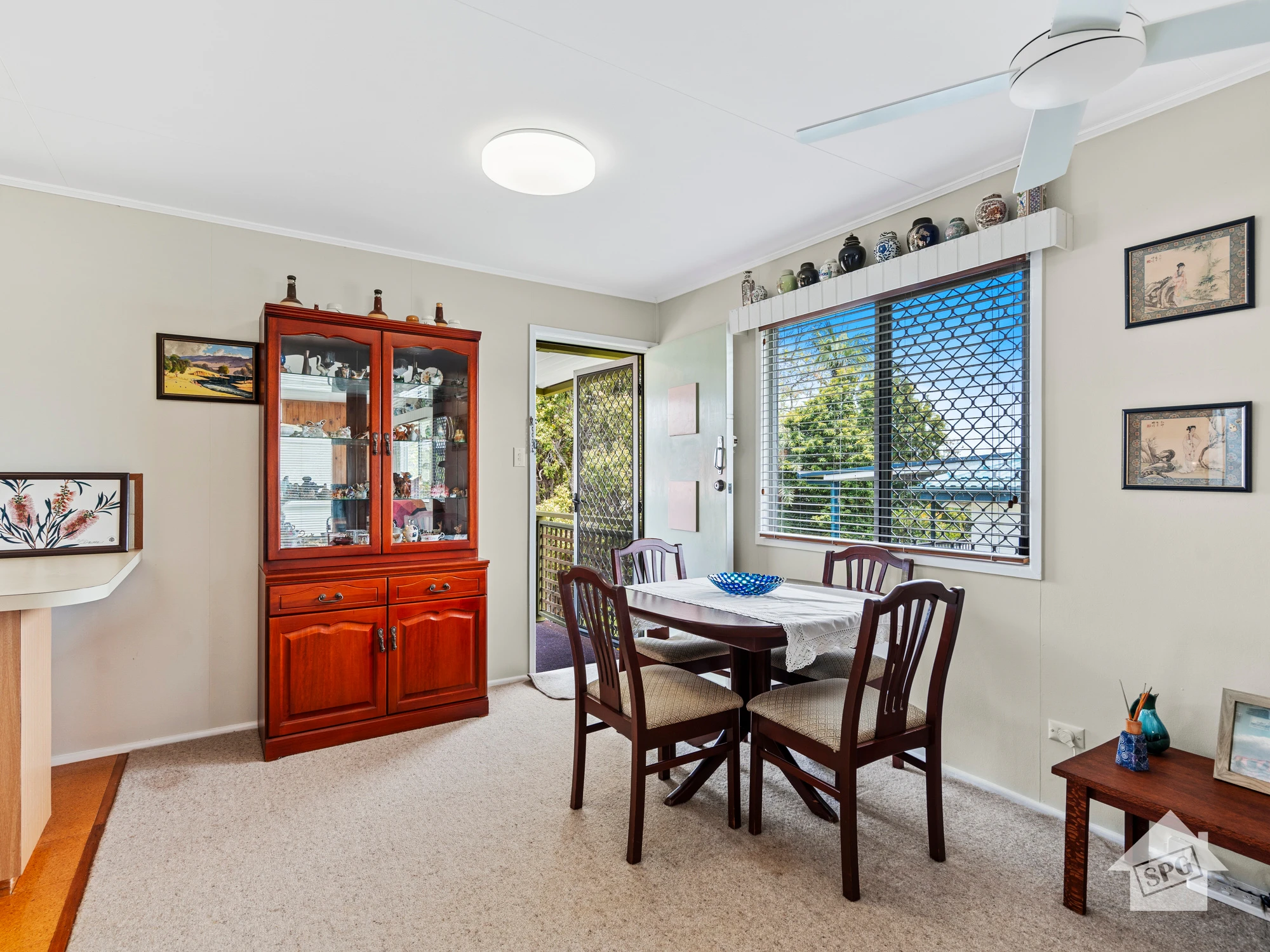 dining room