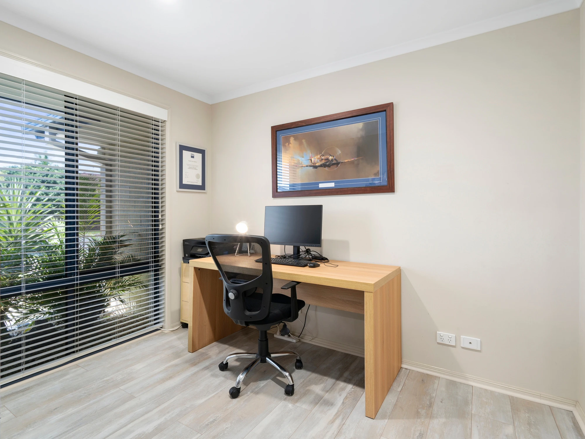 desk