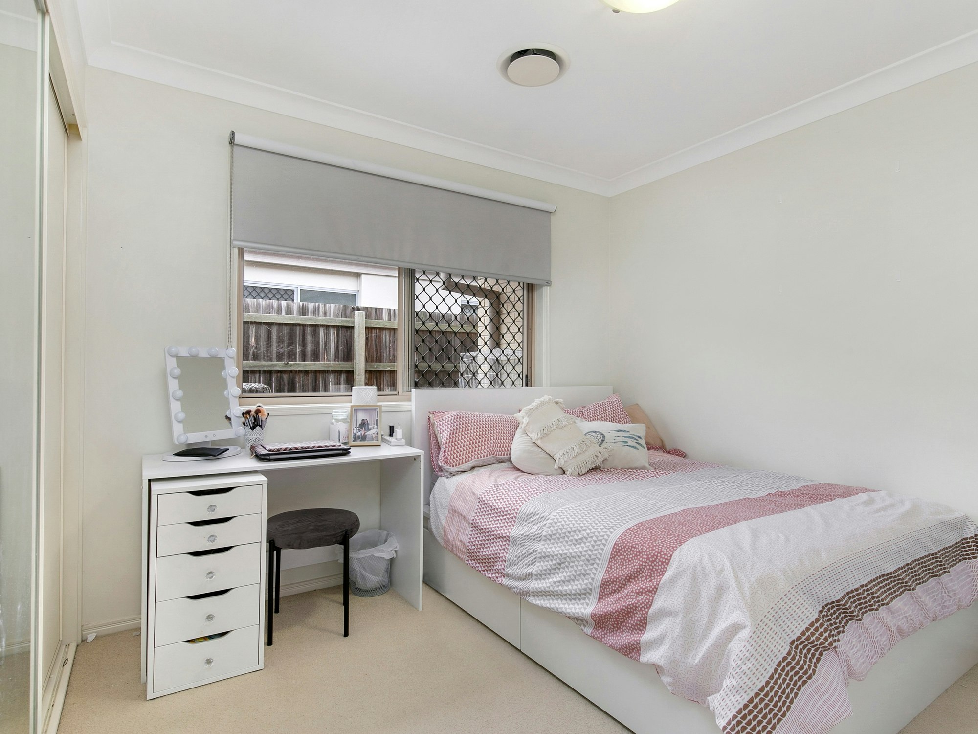 bed