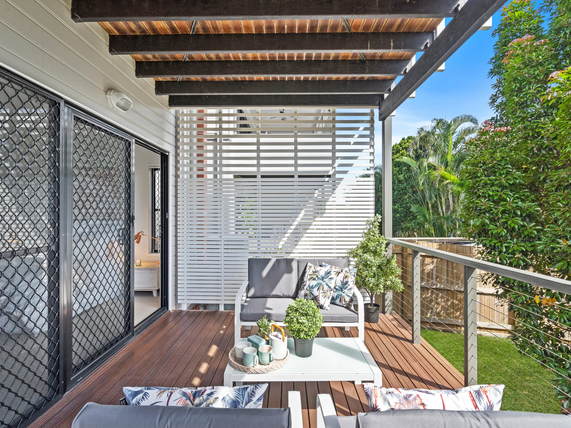 balcony