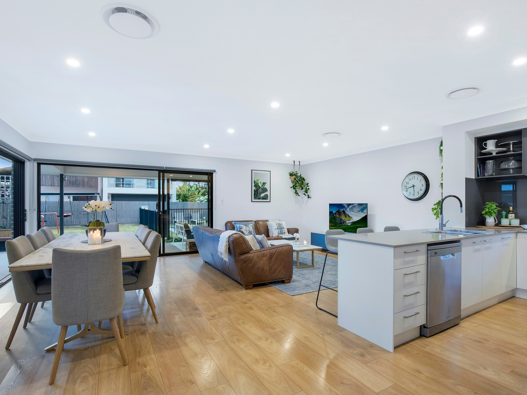 dining room
