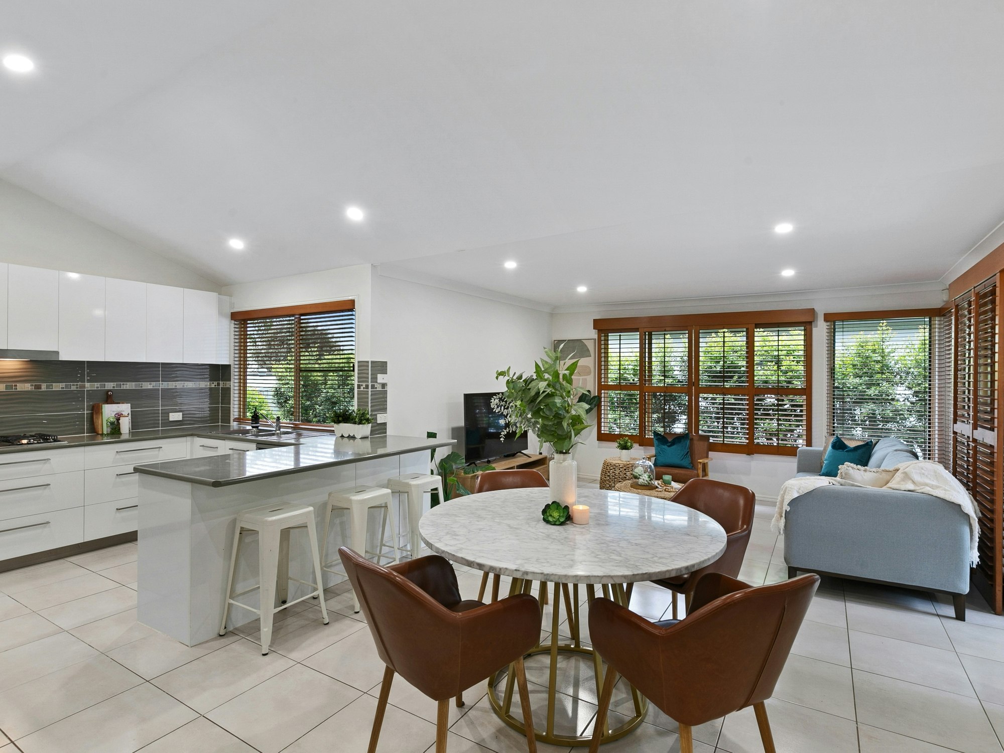 dining room
