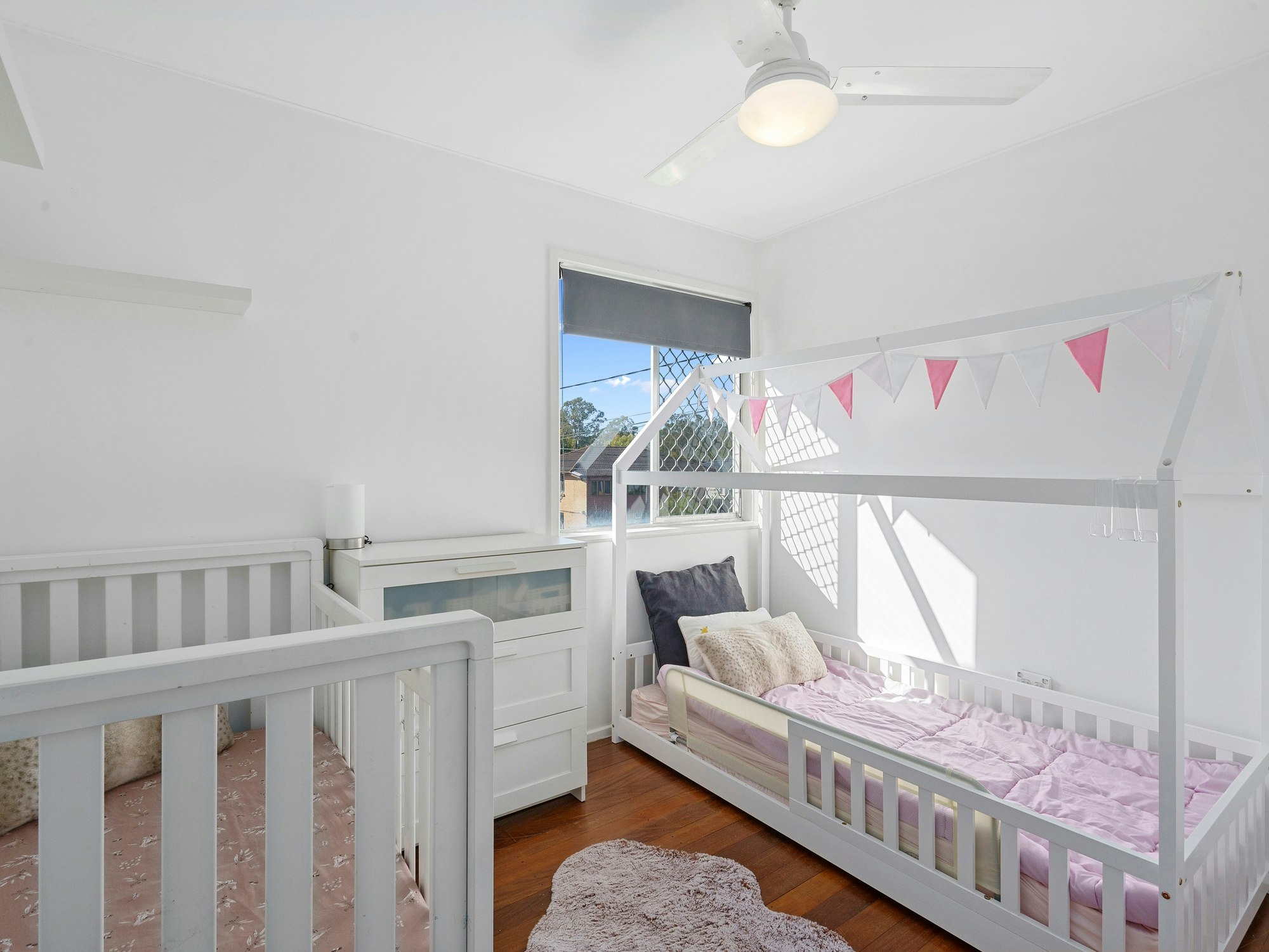 crib