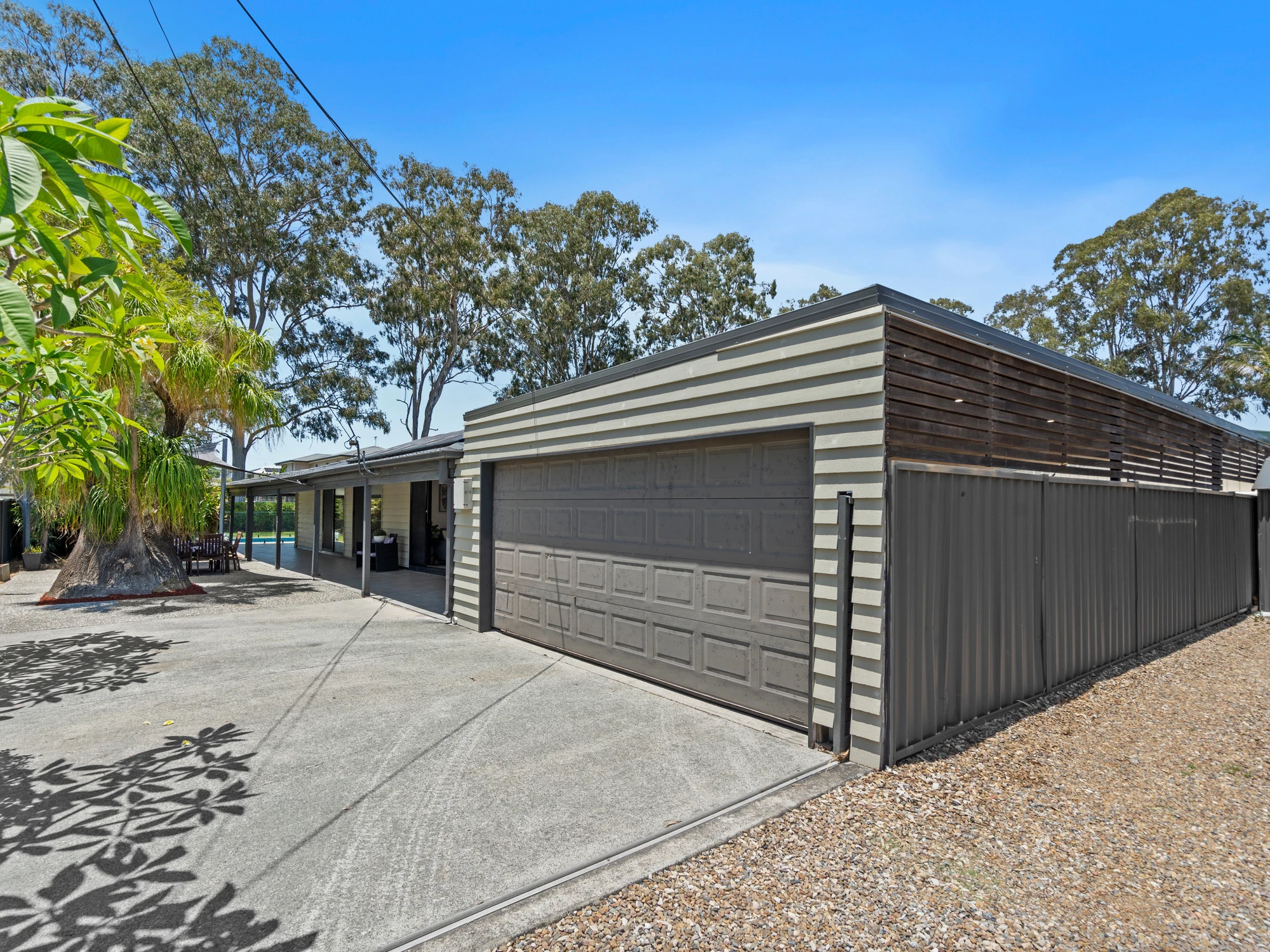 garage