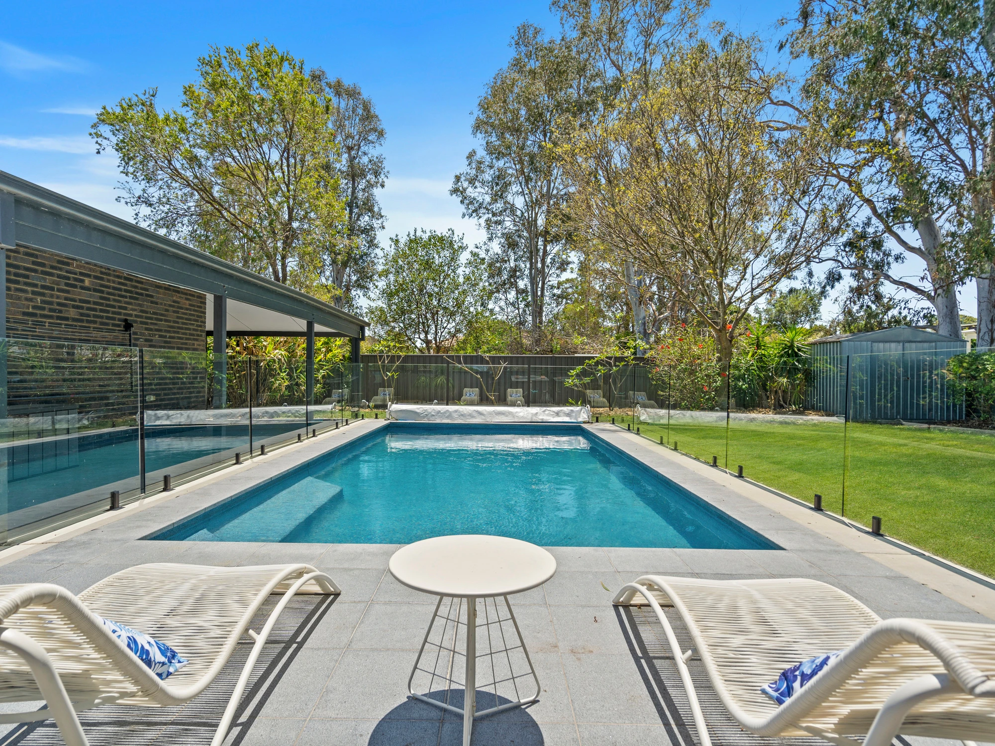 pool