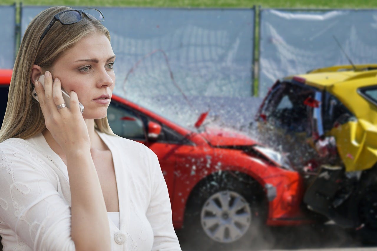 What You Need For An Initial Consultation With A Roosevelt Boulevard Car Accident Attorney
