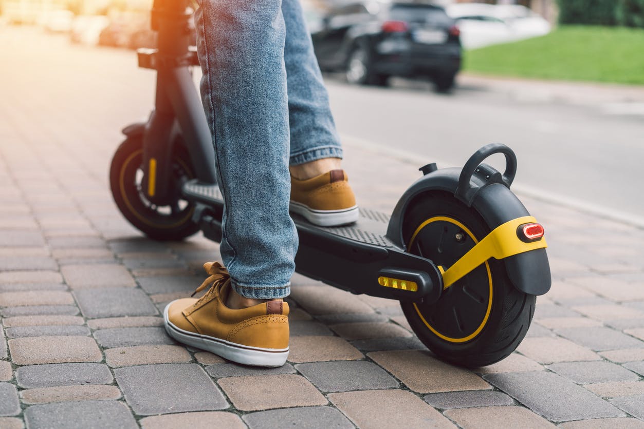 How to Safely Operate an Electric Scooter This Spring in Philadelphia