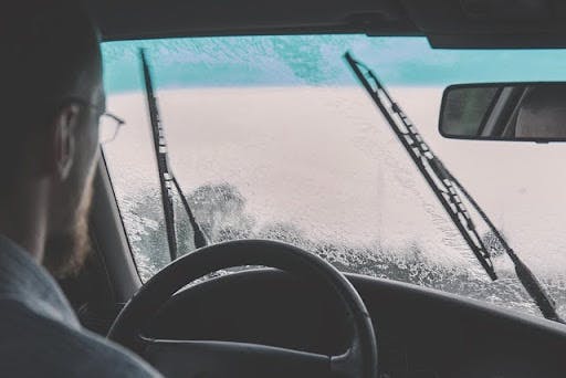 Broken or Worn-Down Windshield Wipers and The Dangers They Pose to Drivers