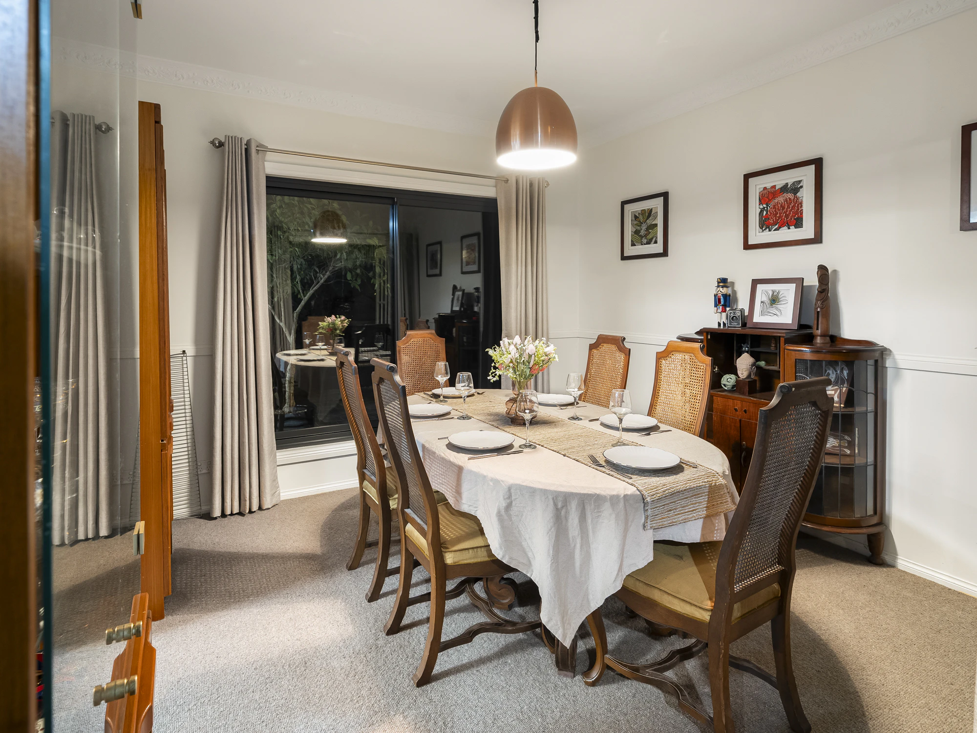 dining room
