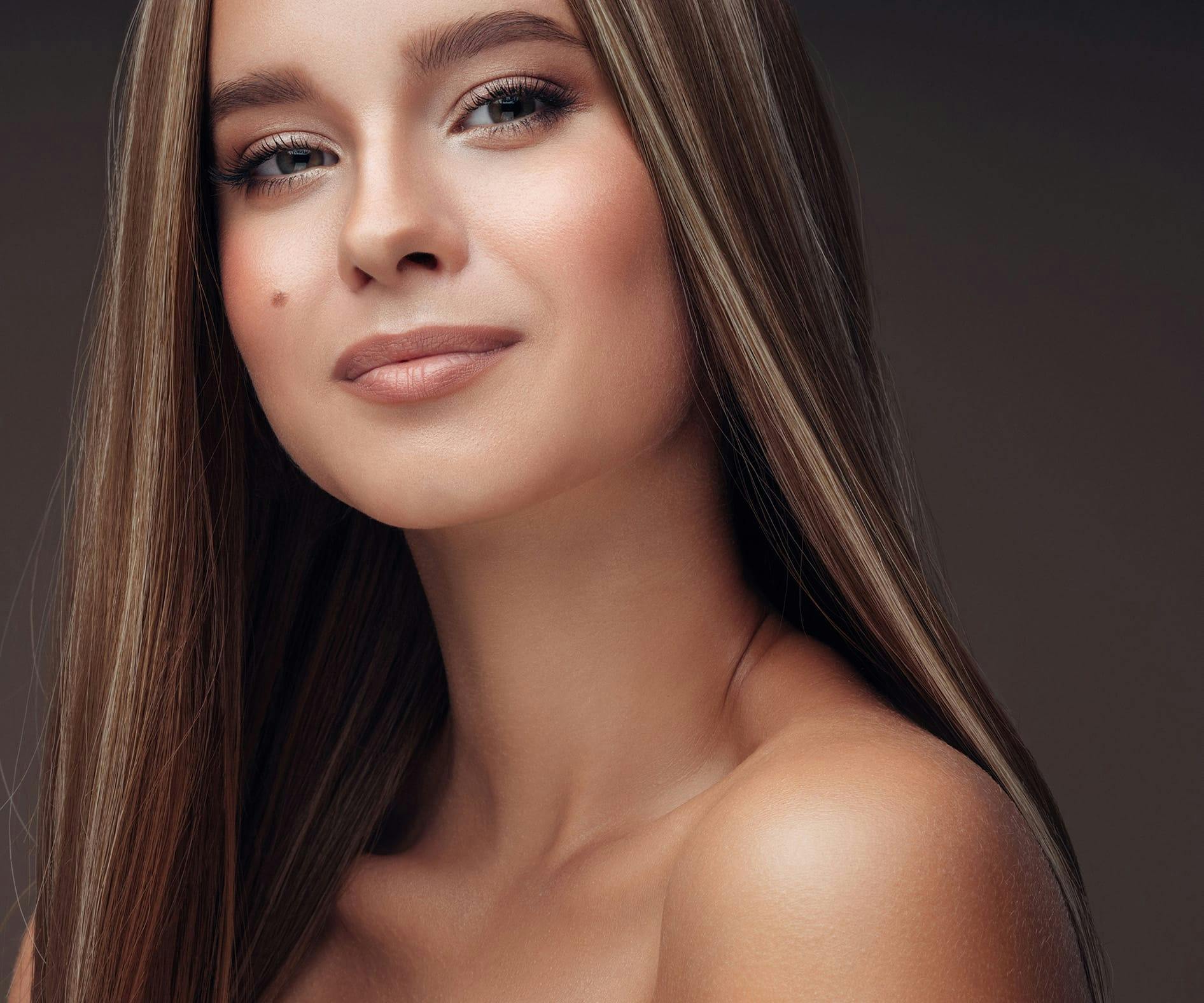 woman with straight brunette hair