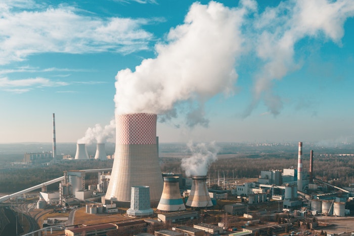 Plantas generadoras (térmica, hidráulica, etc.) 