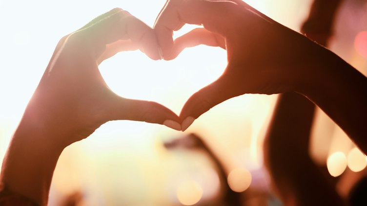 Center Love
