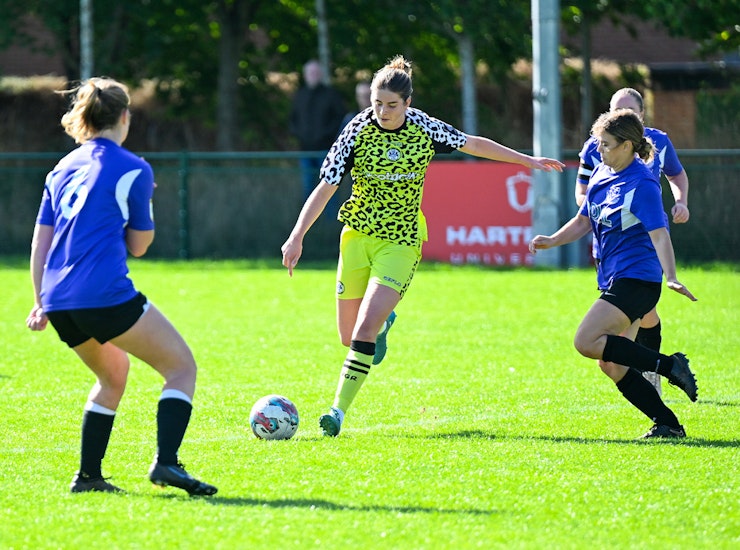 Report: FGR Women 6-1 Downend Flyers Women