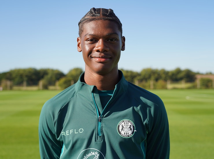 Adriel Walker signs
