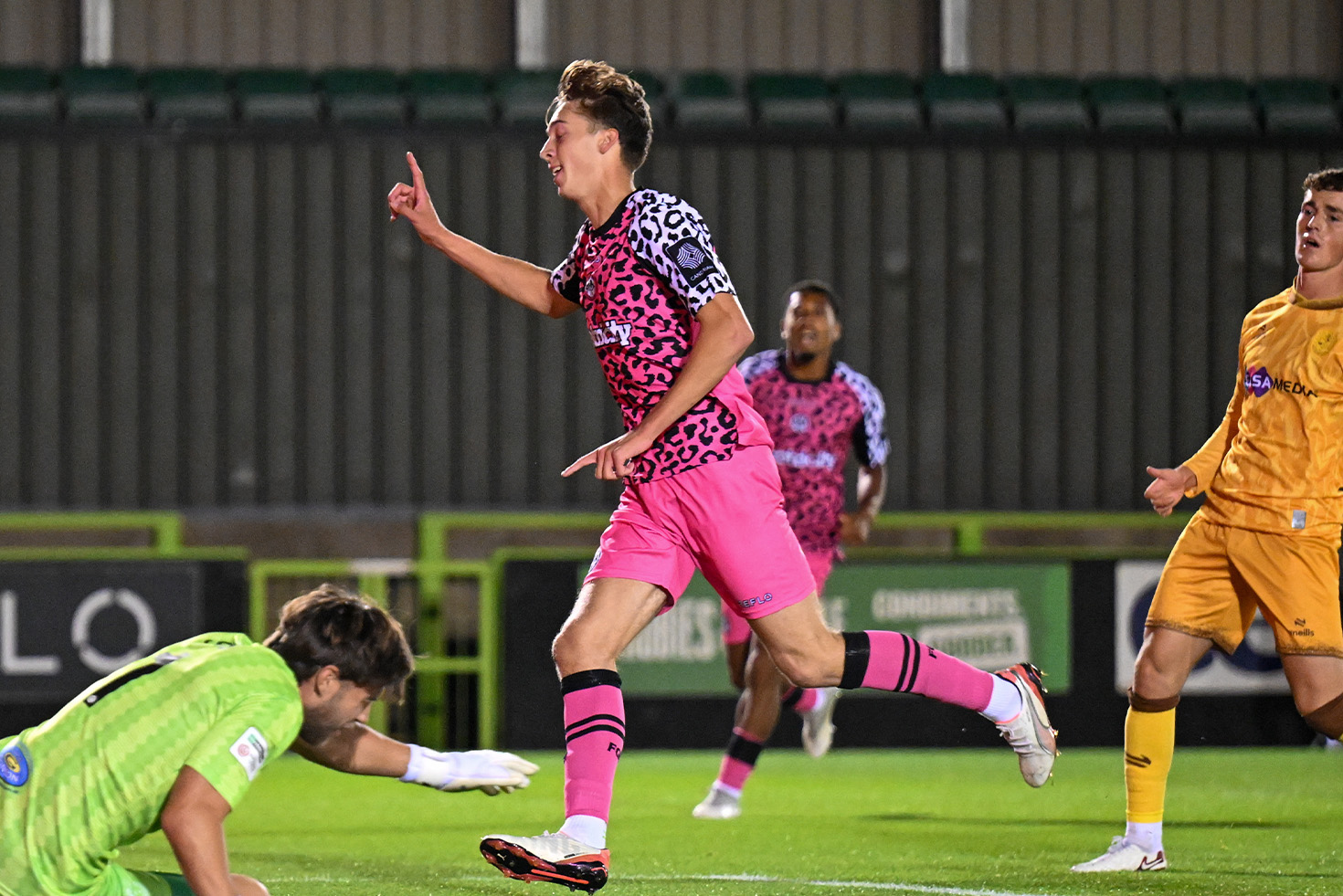 Harry Whitwell post-match | Sutton United (H)