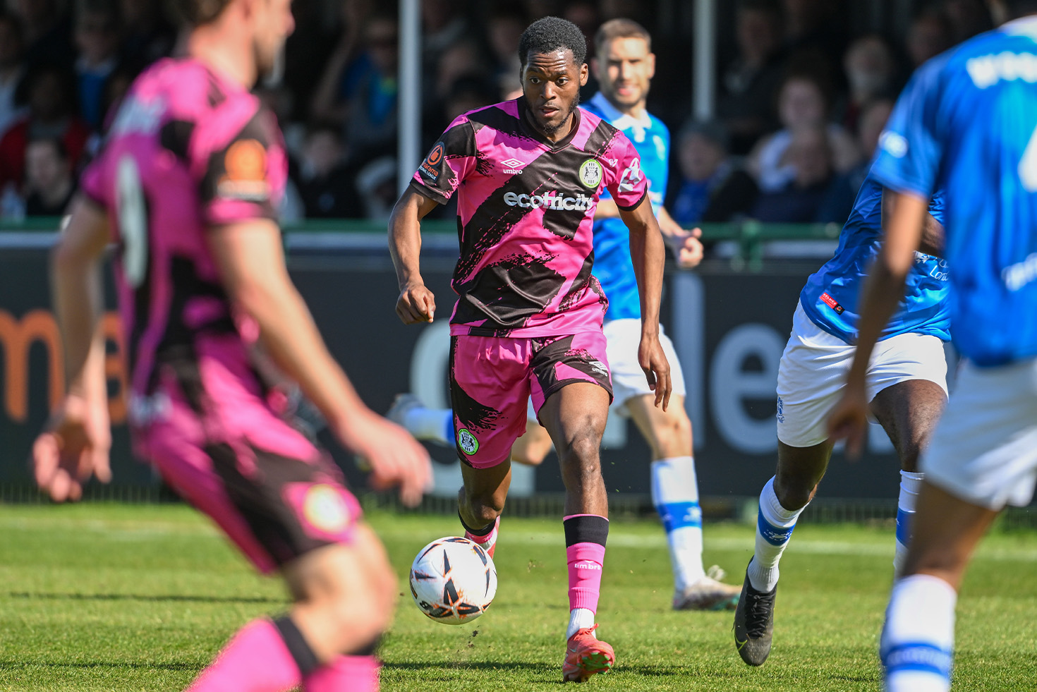 Report & Highlights | Wealdstone 2-1 Forest Green