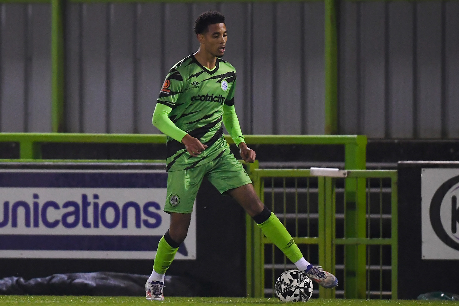 Keon Sanniola joins Cinderford Town on loan