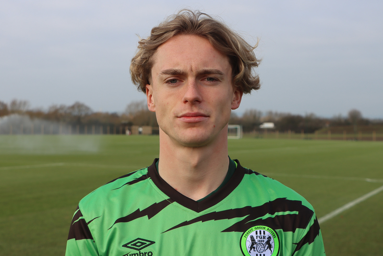 Luke McCormick signs for FGR