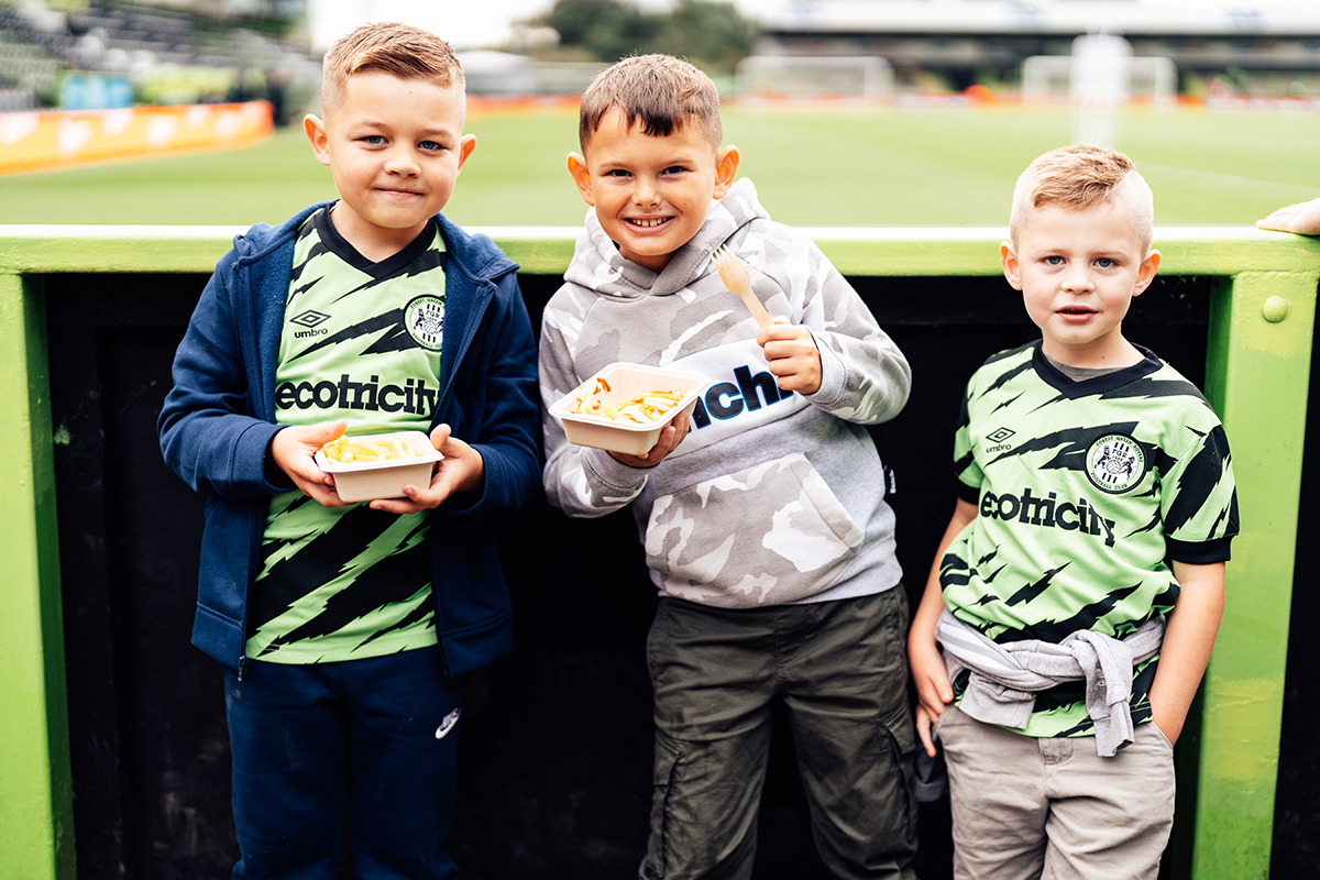 Kids eat FREE 