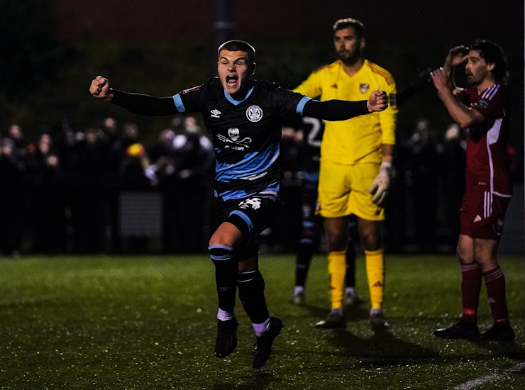 Super Sully saves Rovers against Scarborough