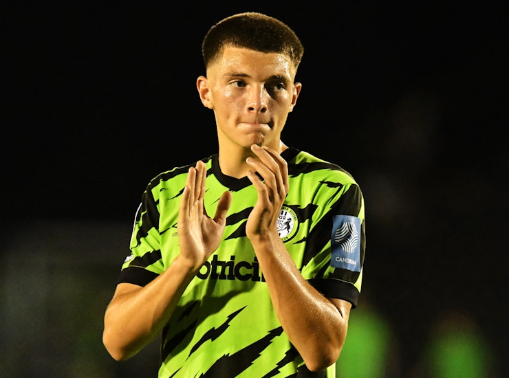 Bennett joins Gloucester City on loan